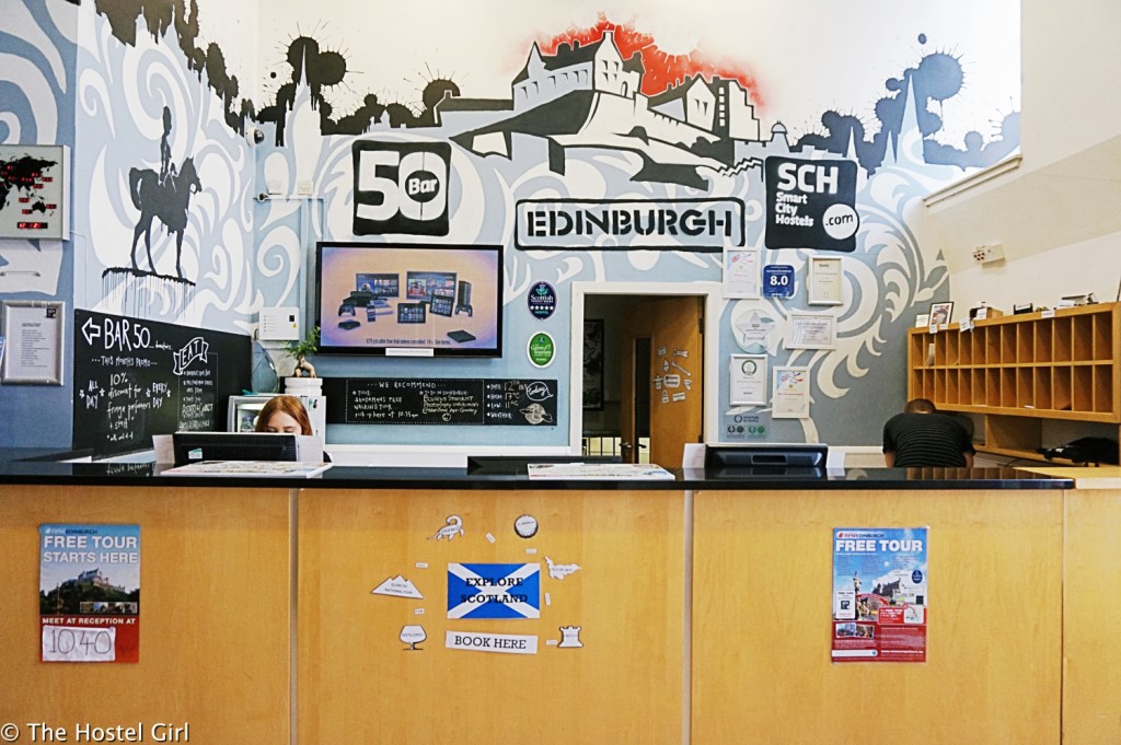 batch_Review - Smart City Hostel Edinburgh Scotland 18 cr
