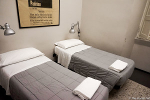 REVIEW The Yellow Hostel Rome Italy -4