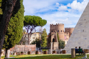 The Hidden Beauty and Famous Graves of the Protestant Cemetery, Rome Shelley Keats -1-2