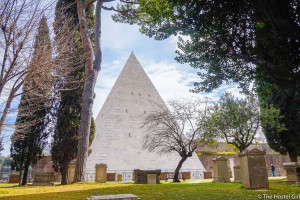 The Hidden Beauty and Famous Graves of the Protestant Cemetery, Rome Shelley Keats -4